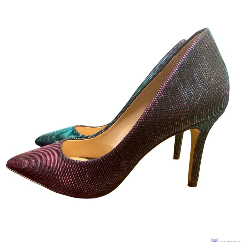 Steve Madden Metallic Hologram Pumps NEW (no box)